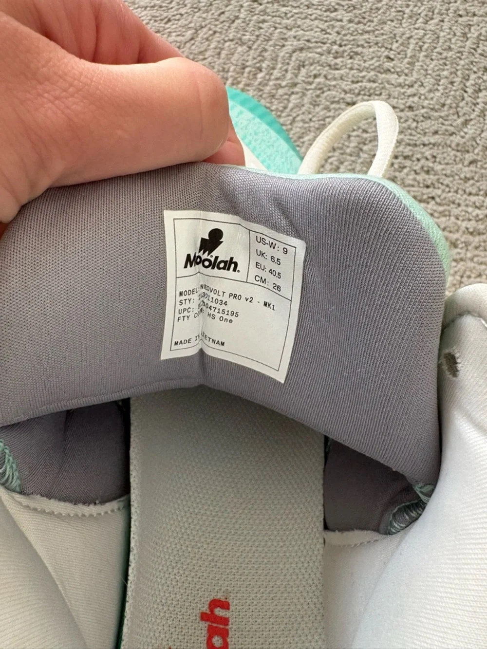MOOLAH Women's Basketball Shoes 9